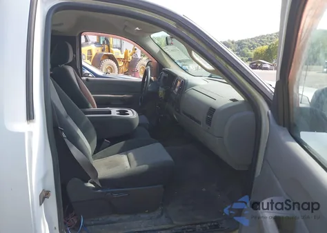 2009 Chevrolet Silverado 1500 Work Truck from USA, damaged, VIN 1GCEC14X39Z259519